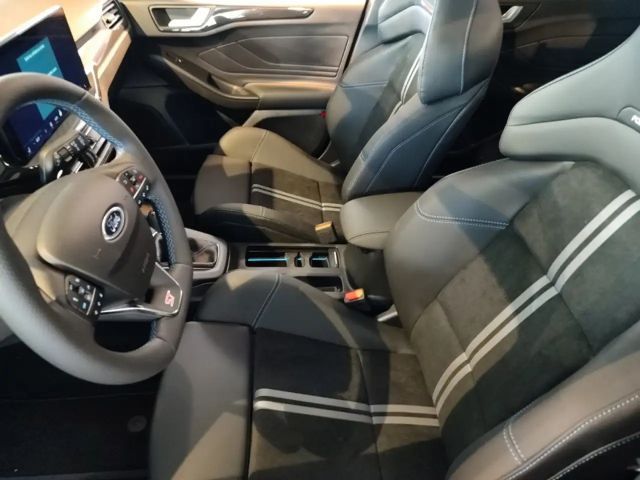 Ford Focus ST Line