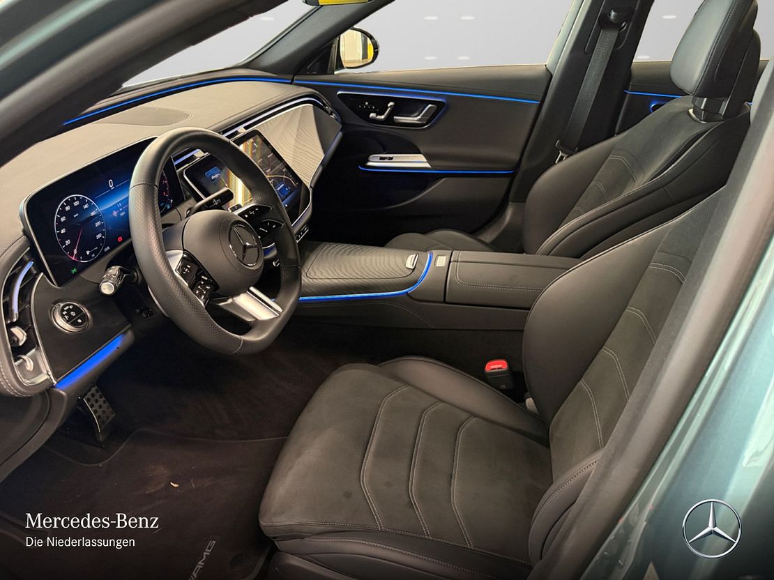 Mercedes-Benz E 200 AMG Line Sedan