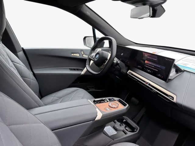 BMW iX xDrive50
