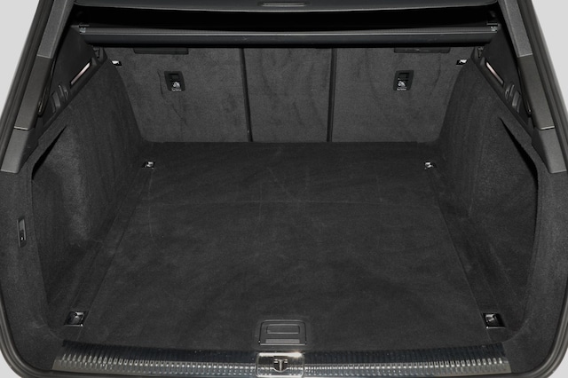 Audi A4 40 TFSI Avant Quattro S-Line S-Tronic