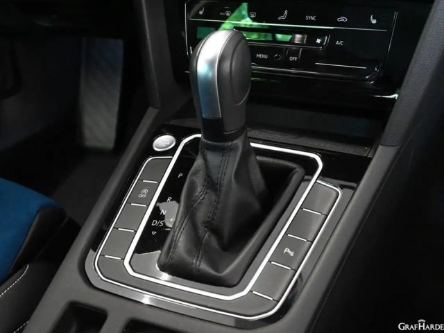 Volkswagen Passat 2.0 TDI Elegance Elegance