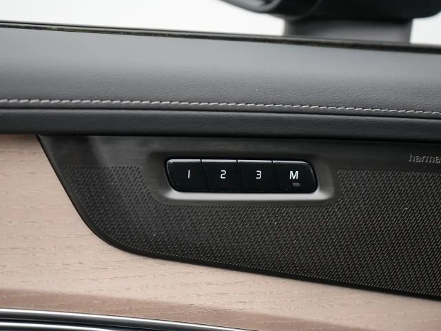 Volvo XC90 AWD Dark Recharge T8 Ultra