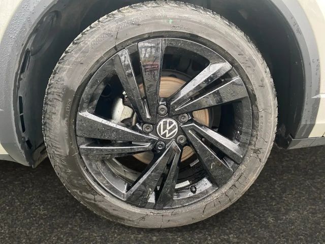 Volkswagen T-Roc 1.5 TSI DSG R-Line
