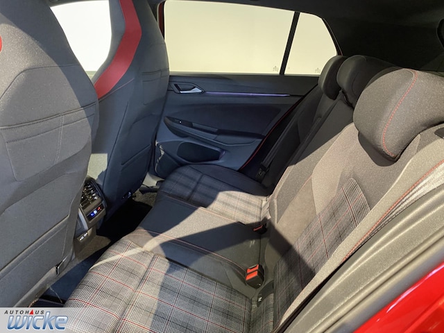 Volkswagen Golf 2.0 TSI DSG GTI