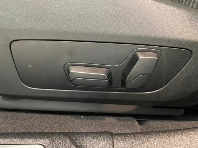 BMW 120 120d M-Sport Sedan