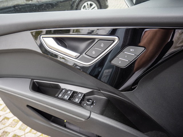 Audi Q4 e-tron SUV 45 e-tron Audi Q4 e-tron