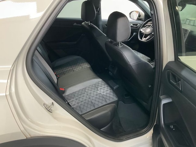 Volkswagen T-Roc T-ROC 1.5 E2 R-L  BT110 TSID7F