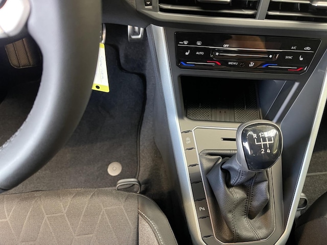 Volkswagen Polo 1.0 l 5-Gang IQLight Navi Virtual LED