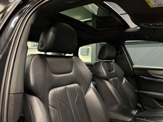 Audi A6 55 TFSI Quattro Sedan Sport