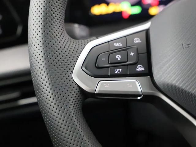 Volkswagen Golf DSG Sport