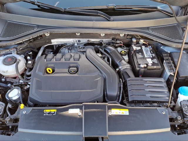 Volkswagen T-Roc 1.5 TSI R-Line Sport