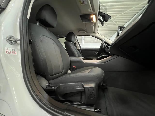 BMW 320 320d Touring xDrive