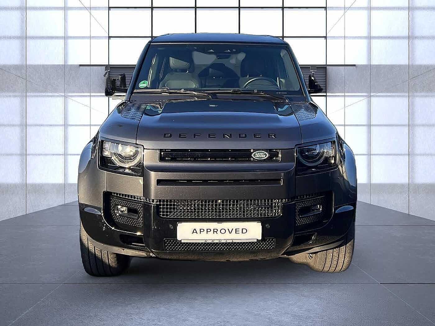 Land Rover Defender 110 Dynamic HSE