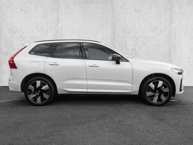 Volvo XC60 AWD Dark Plus T6
