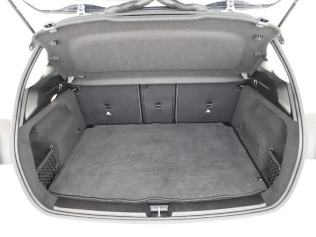 Mercedes-Benz B 250 Progressive Sedan