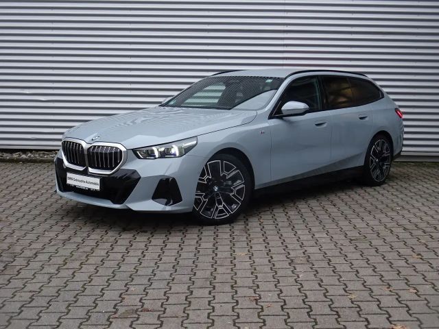 BMW 520 520d M-Sport Touring