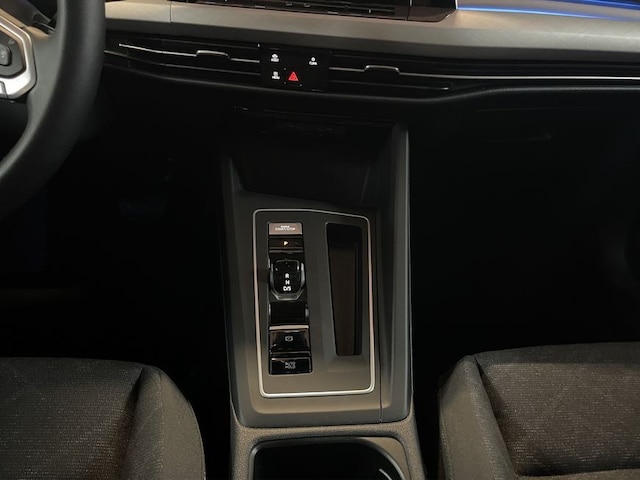 Volkswagen Golf 1.5 eTSI DSG Life Variant