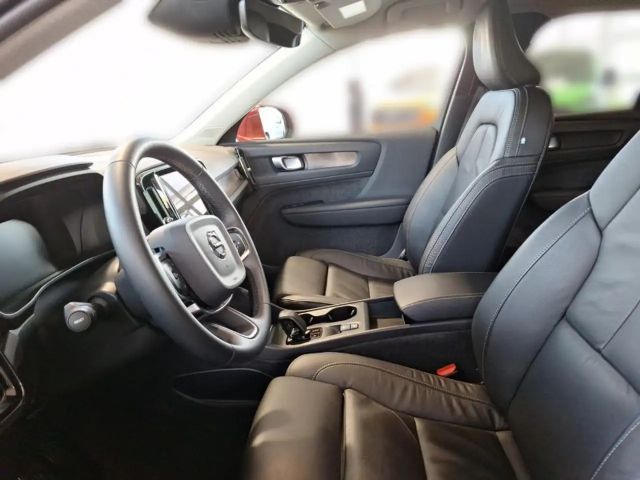 Volvo XC40 Core Recharge T5