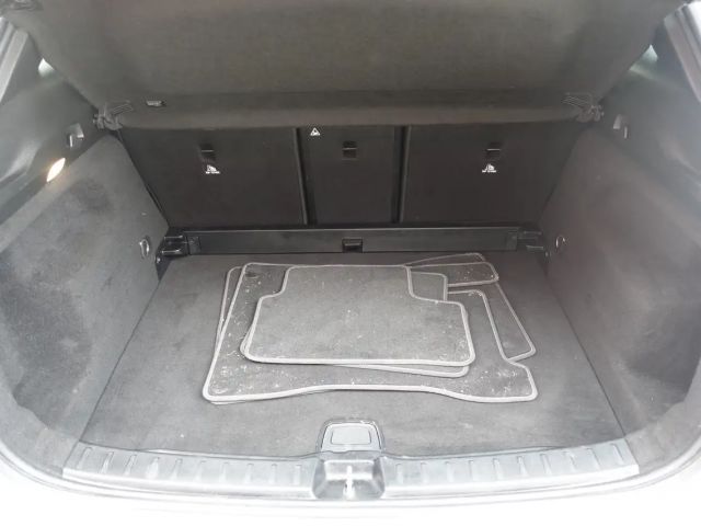 Mercedes-Benz GLA 220 4MATIC AMG Line GLA 220 d