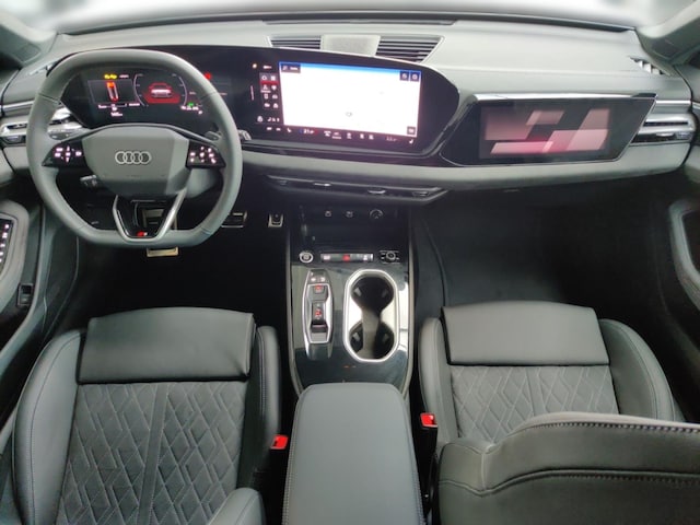 Audi A6 Avant Quattro S-Tronic