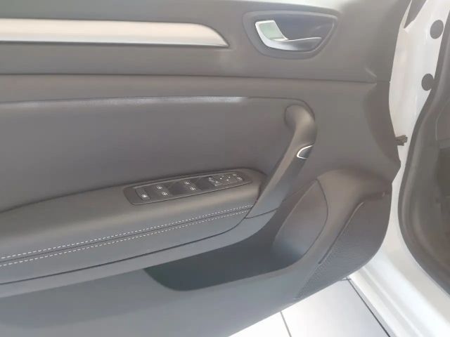 Renault Megane Combi Intens TCe 140