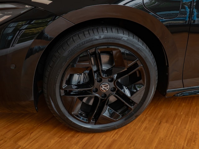 Volkswagen Passat R-Line eHybrid