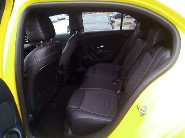 Mercedes-Benz A 160 Hatchback Style