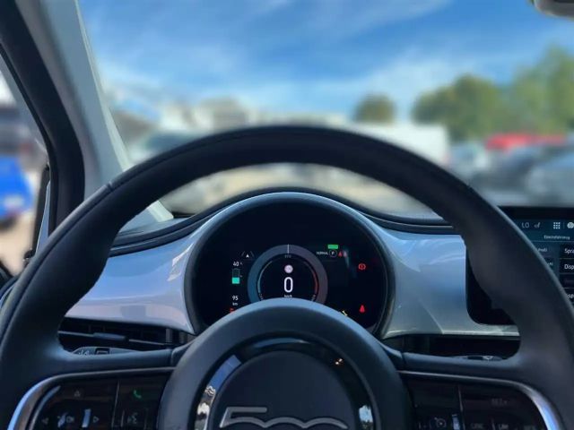 Fiat 500 mit Rückfahrkamera*PDC*Carplay