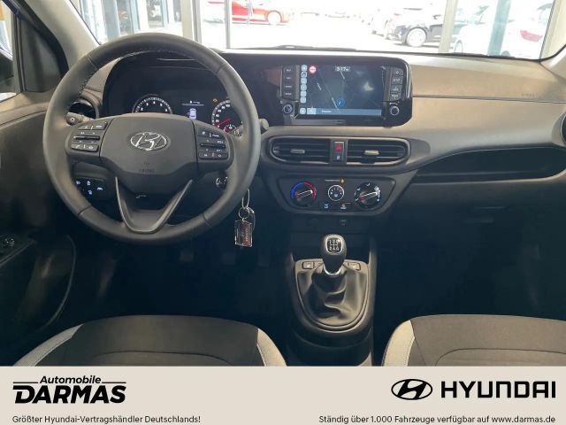 Hyundai i10 1.0