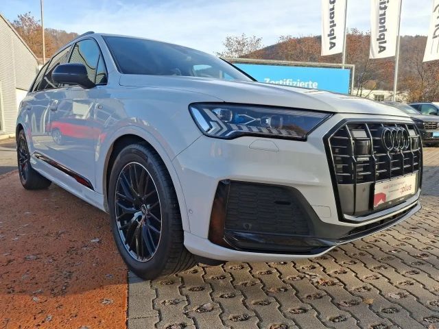 Audi Q7 50 TDI Quattro S-Line
