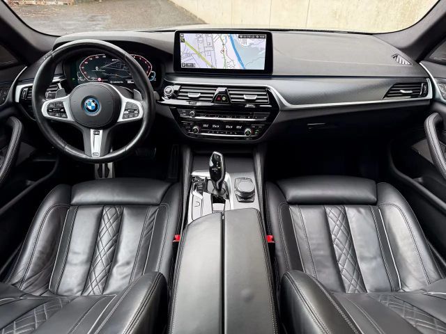 BMW 545 545e Sedan xDrive