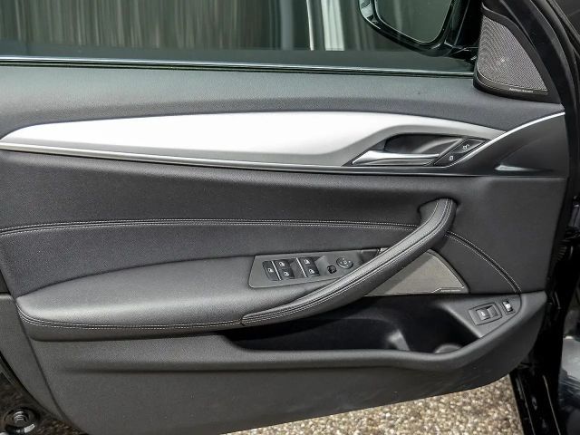 BMW 530 530e Touring