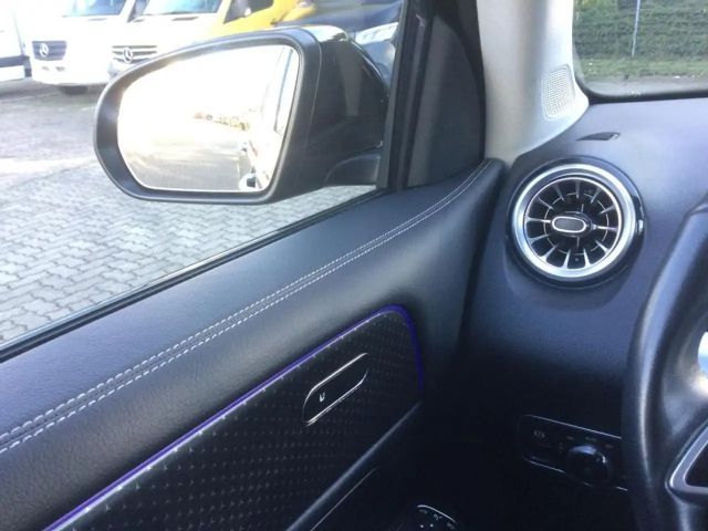 Mercedes-Benz GLB 220 4MATIC GLB 220 d