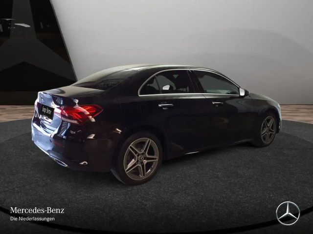 Mercedes-Benz A 250 A 250 e AMG Line