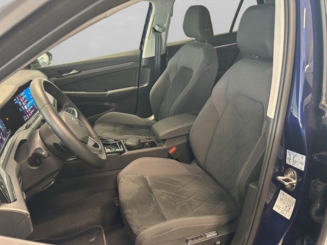 Volkswagen Golf 2.0 TSI DSG Golf VIII