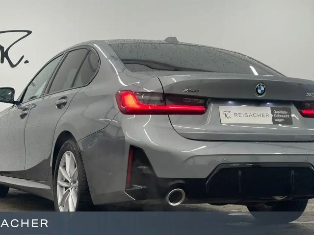 BMW 330 330i M-Sport Sedan xDrive