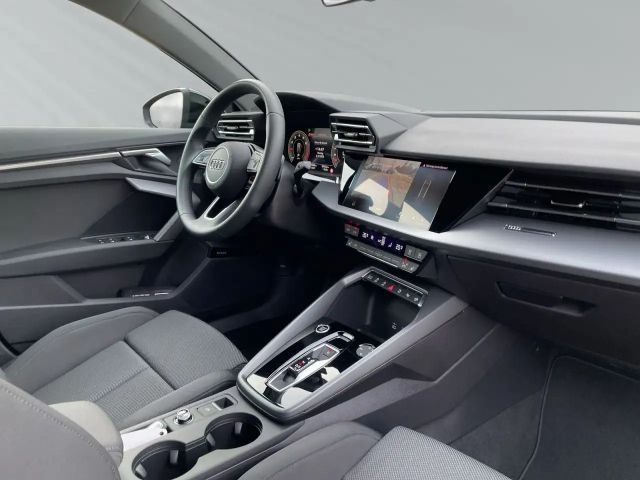 Audi A3 35 TFSI S-Line Sedan Sportback