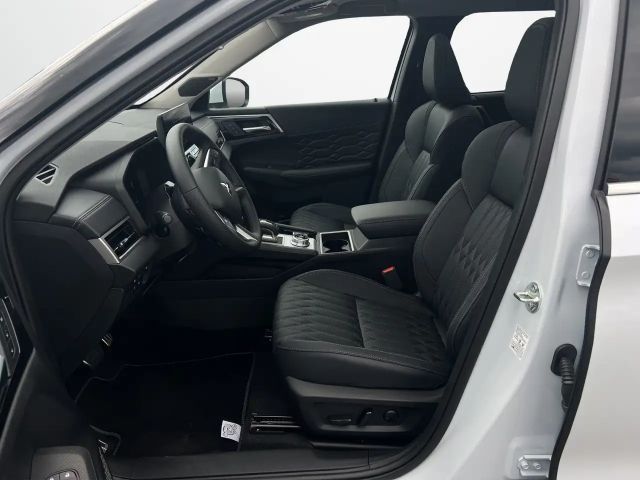 Mitsubishi Outlander 4WD PHEV