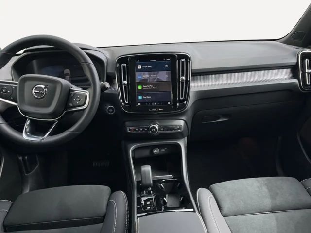 Volvo XC40 Dark Plus