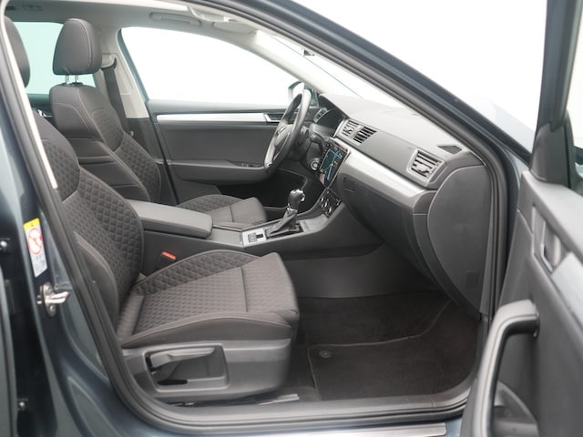 Skoda Superb Ambition Combi iV