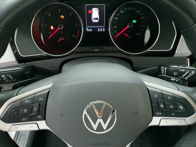 Volkswagen Passat 2.0 TDI Business DSG Variant