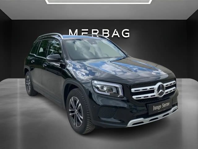 Mercedes-Benz GLB 200 4MATIC GLB 200 d