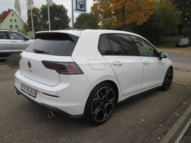 Volkswagen Golf 2.0 TSI DSG GTI