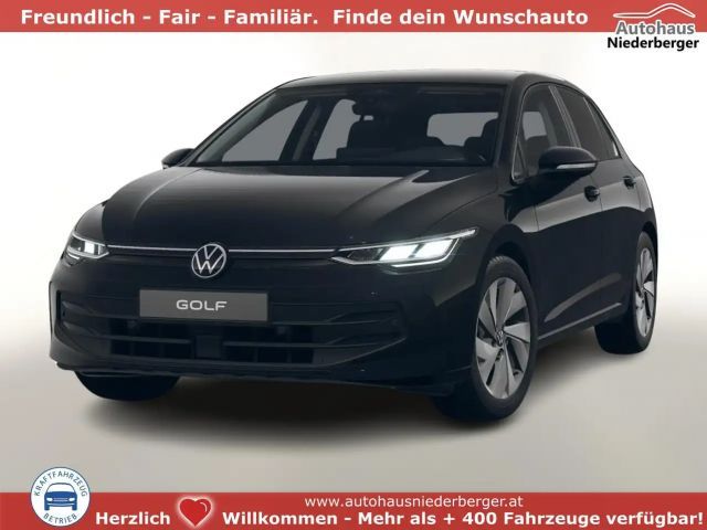Volkswagen Golf 1.5 eTSI DSG