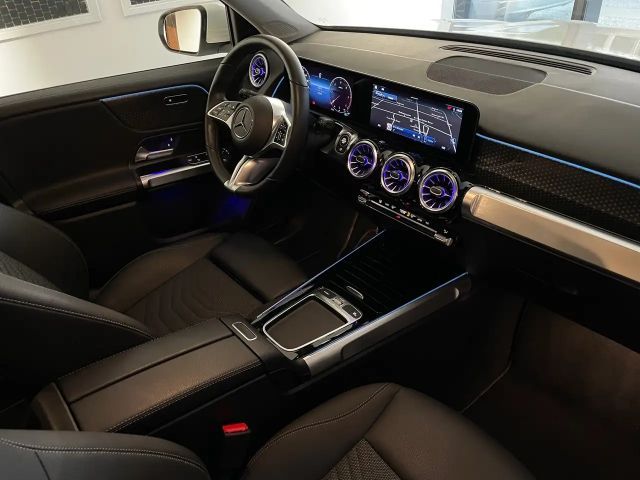 Mercedes-Benz GLB 200 4MATIC GLB 200 d
