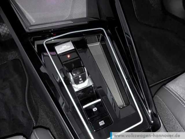 Volkswagen Golf 1.5 eTSI DSG IQ.Drive Style