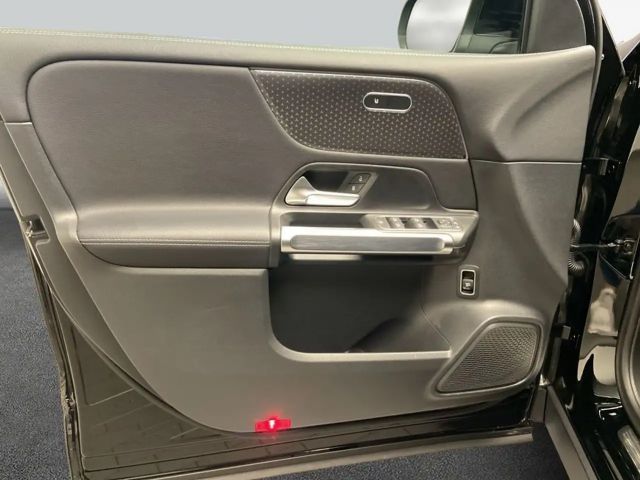 Mercedes-Benz GLB 200 GLB