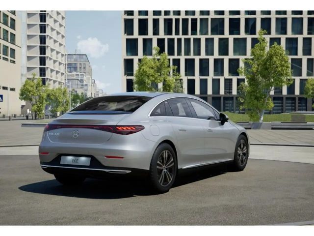 Mercedes-Benz EQE 300 Sedan