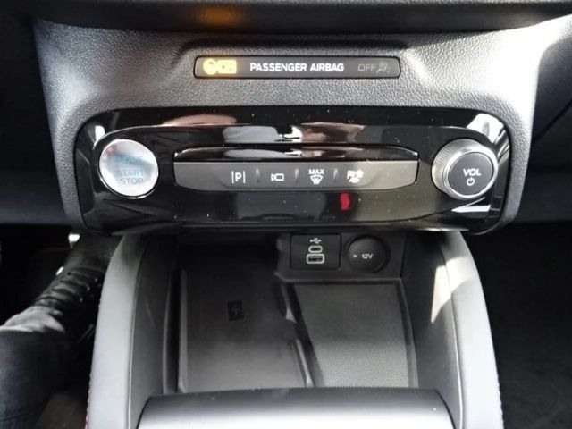 Ford Kuga Hybrid ST Line X