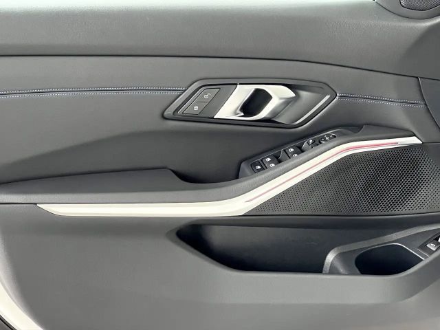 BMW 320 320d M-Sport Touring